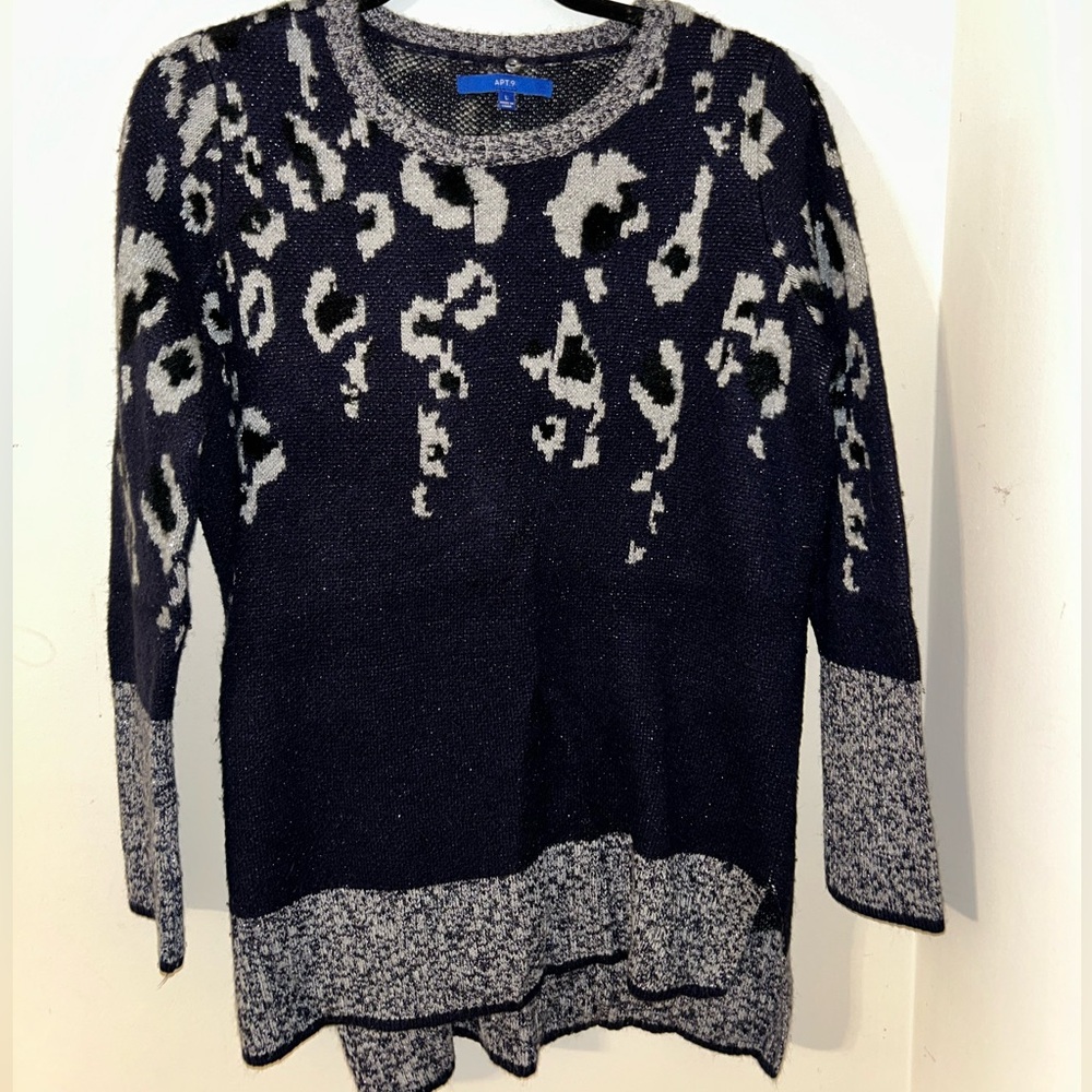 APT 9 long sleeve women’s sweater